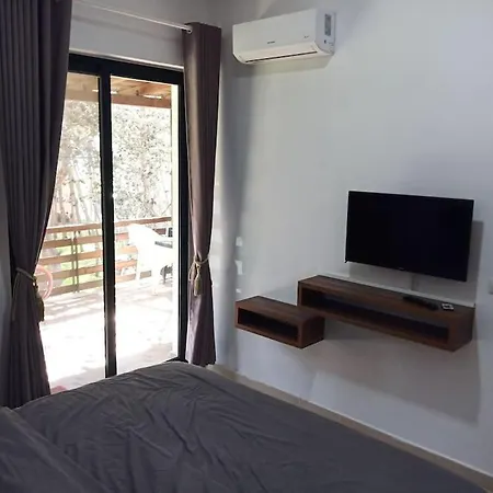 Apartment Pine Tree App 150m By Beach! *